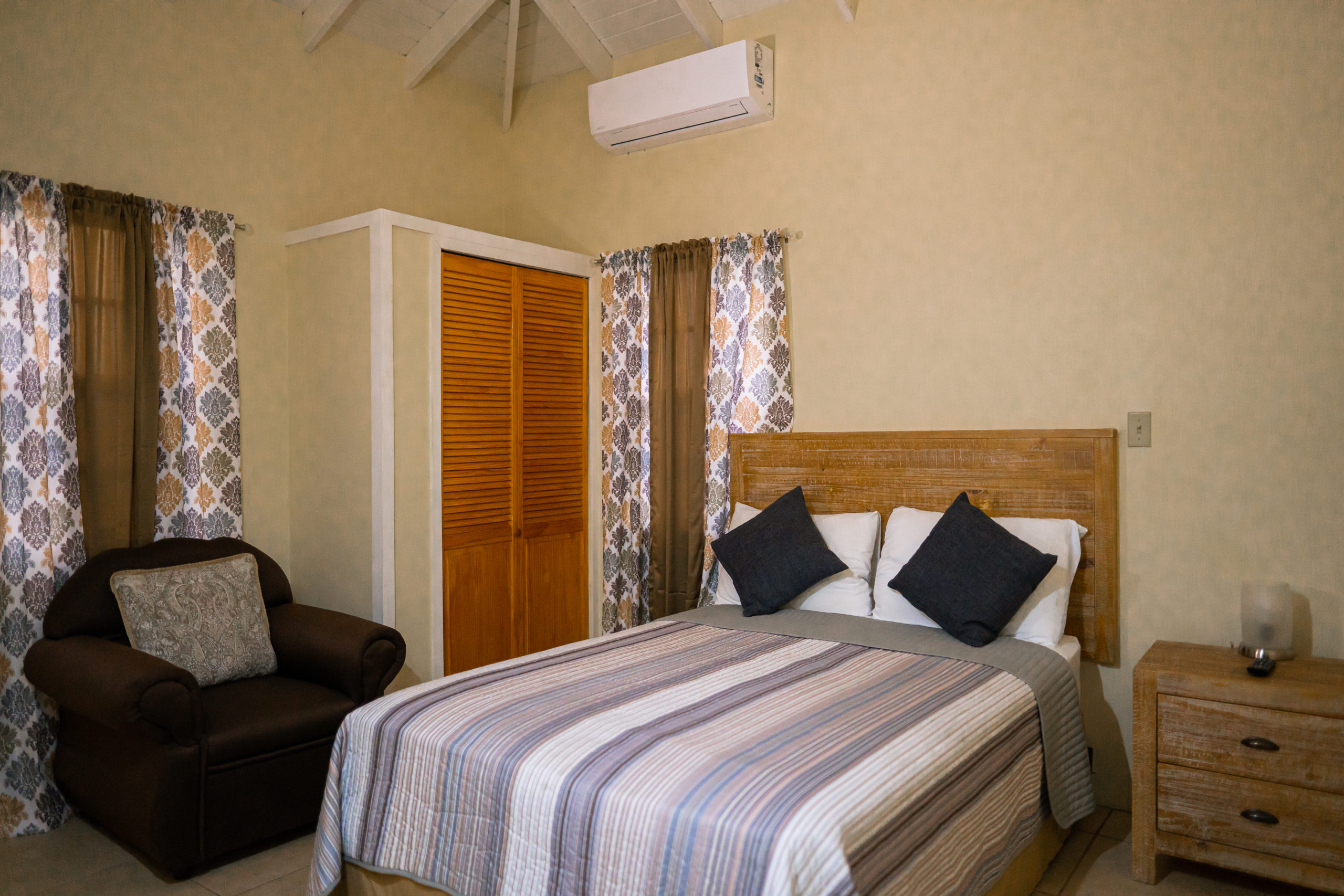 room 16